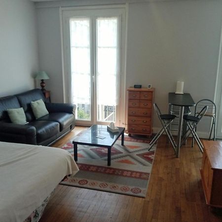 Appartement Perret 105 Rue Victor Hugo, Lumineux, Plein Centre, Parking Prive Arrivee Autonome Tout A Pied El Havre Exterior foto